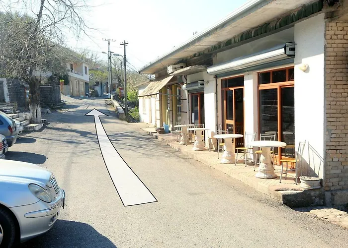 Vani I Bardhe Villa Zogaji