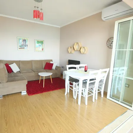 Vani I Bardhe Villa *